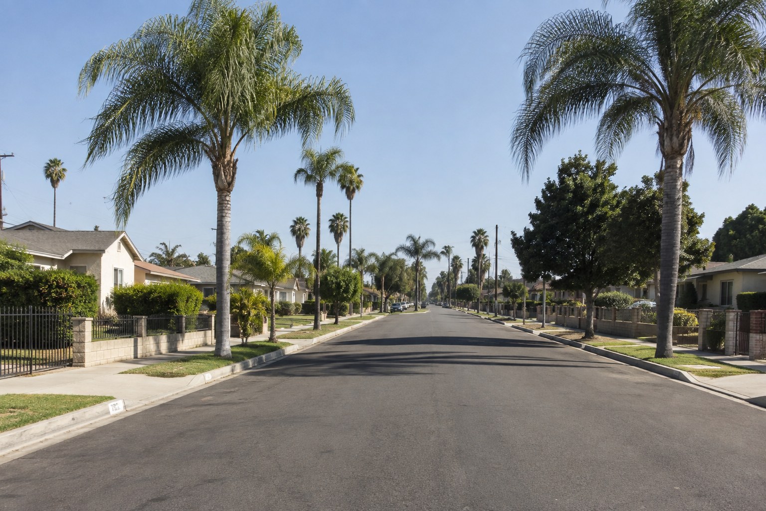 Compton, CA